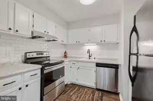 6151 Edsall Rd, Alexandria, VA 22304 - Photo 7