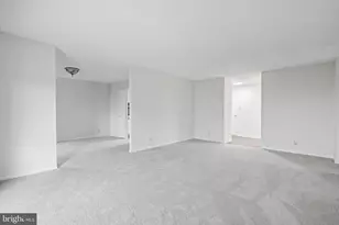 203 Yoakum Pkwy, Alexandria, VA 22304 - Photo 19