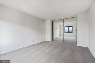 203 Yoakum Pkwy, Alexandria, VA 22304 - Photo 23