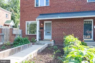 133 E Taylor Run Pkwy, Alexandria, VA 22314 - Photo 5