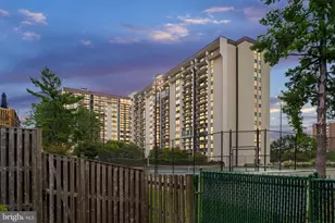5300 Holmes Run Pkwy, Alexandria, VA 22304 - Photo 45