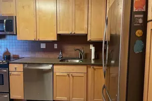 203 Yoakum Pkwy, Alexandria, VA 22304 - Photo 3