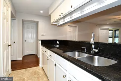 3315 Wyndham Circle #1223, Alexandria, VA 22302 - Photo 31