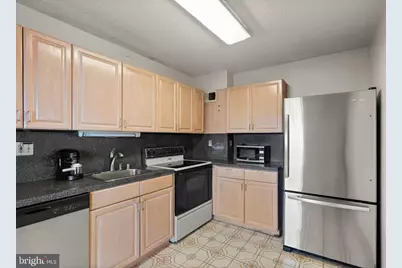 1225 Martha Custis Drive #819, Alexandria, VA 22302 - Photo 19