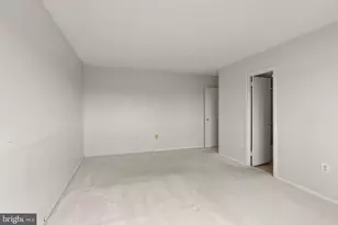 1225 Martha Custis Dr, Alexandria, VA 22302 - Photo 33