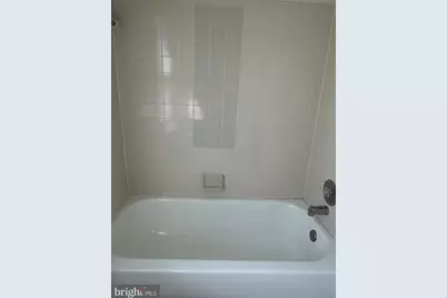560 Colecroft Court, Alexandria, VA 22314 - Photo 13