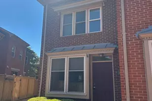 560 Colecroft Ct, Alexandria, VA 22314 - Photo 25