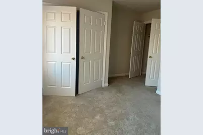 560 Colecroft Court, Alexandria, VA 22314 - Photo 15