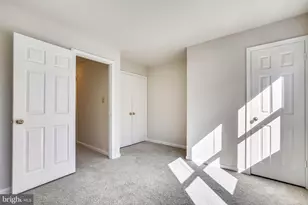 510 Colecroft Ct, Alexandria, VA 22314 - Photo 17