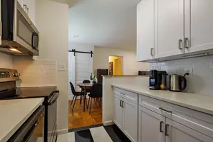 1608 W Abingdon Dr, Alexandria, VA 22314 - Photo 19