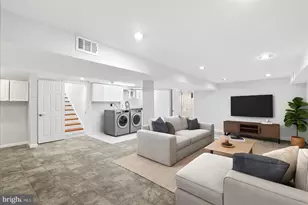 4600 Strathblane Pl, Alexandria, VA 22304 - Photo 11