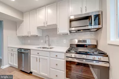 51 Skyhill Road #202, Alexandria, VA 22314 - Photo 5