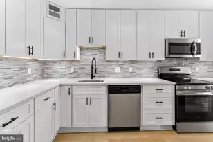 205 Yoakum Pkwy, Alexandria, VA 22304 - Photo 7