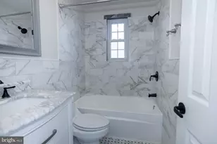 102 Lynhaven Dr, Alexandria, VA 22305 - Photo 5