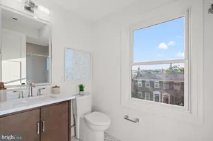 115 N West St, Alexandria, VA 22314 - Photo 45