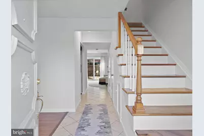 246 Stevenson Square N, Alexandria, VA 22304 - Photo 3