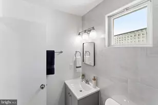 1019 First St, Alexandria, VA 22314 - Photo 19