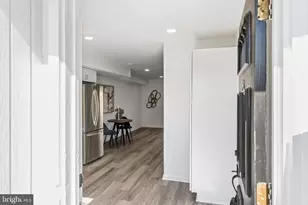 1019 First St, Alexandria, VA 22314 - Photo 7