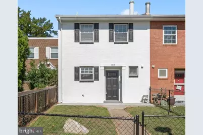 1019 First Street, Alexandria, VA 22314 - Photo 1