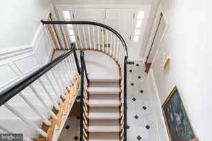 1306 Bishop Ln, Alexandria, VA 22302 - Photo 17