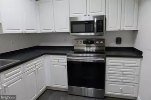 2151 Jamieson Ave, Alexandria, VA 22314 - Photo 3