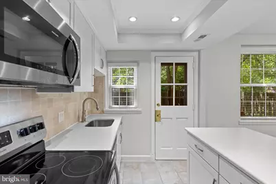 2990 S Columbus Street, Arlington, VA 22206 - Photo 9