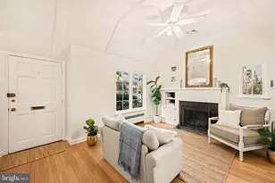 3203 Circle Hill Rd, Alexandria, VA 22305 - Photo 7