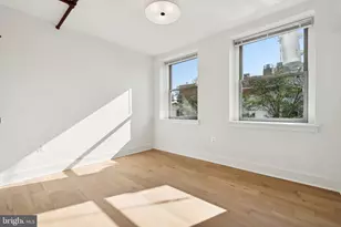 901 King St, Alexandria, VA 22314 - Photo 17