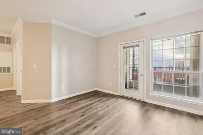 4860 Eisenhower Avenue #297, Alexandria, VA 22304 - Photo 9