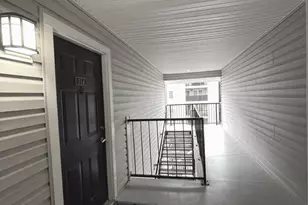 3310 Wyndham Circle W, Alexandria, VA 22302 - Photo 13