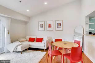 3315 Wyndham Cir, Alexandria, VA 22302 - Photo 3