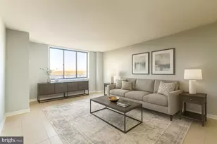 5500 Holmes Run Pkwy, Alexandria, VA 22304 - Photo 3