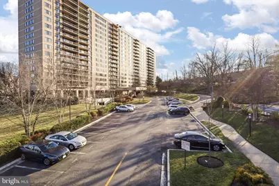 5500 Holmes Run Parkway #918, Alexandria, VA 22304 - Photo 17