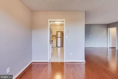5500 Holmes Run Parkway #220, Alexandria, VA 22304 - Photo 5