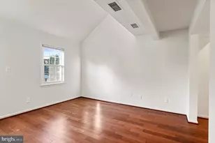 603 Bashford Ln, Alexandria, VA 22314 - Photo 3