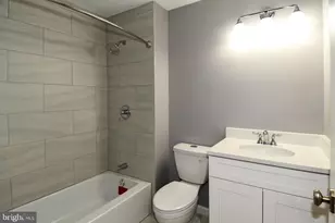 990 Harrison Cir, Alexandria, VA 22304 - Photo 21