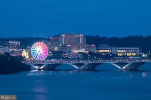 801 N Pitt St, Alexandria, VA 22314 - Photo 63