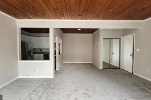 53 Skyhill Rd, Alexandria, VA 22314 - Photo 5