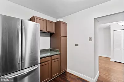 5340 Holmes Run Parkway #107, Alexandria, VA 22304 - Photo 15