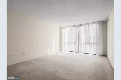 5300 Holmes Run Parkway #402, Alexandria, VA 22304 - Photo 17