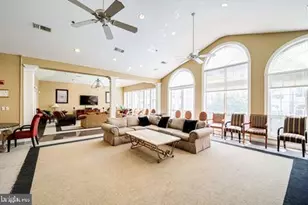 4550 Strutfield Ln, Alexandria, VA 22311 - Photo 5