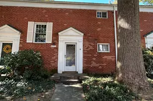 3318 Coryell Ln, Alexandria, VA 22302 - Photo 29