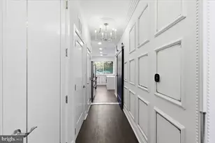 625 Slaters Ln, Alexandria, VA 22314 - Photo 15