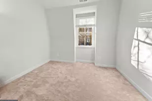 1815 Potomac Greens Dr, Alexandria, VA 22314 - Photo 39