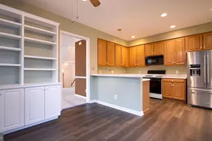 6012 Ricketts Walk, Alexandria, VA 22312 - Photo 5