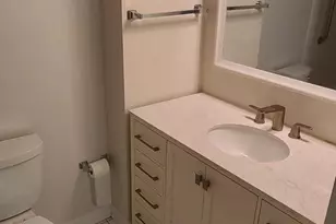 200 N Pickett St, Alexandria, VA 22304 - Photo 7