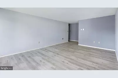 29 Canterbury Square #201, Alexandria, VA 22304 - Photo 5