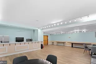 5340 Holmes Run Pkwy, Alexandria, VA 22304 - Photo 21