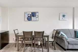 5340 Holmes Run Pkwy, Alexandria, VA 22304 - Photo 5