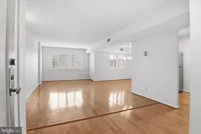 5340 Holmes Run Parkway #904, Alexandria, VA 22304 - Photo 5